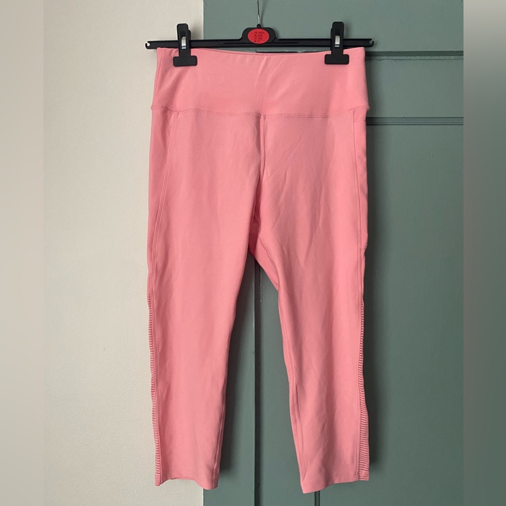 Jockey, leggings. Pink, shin length.